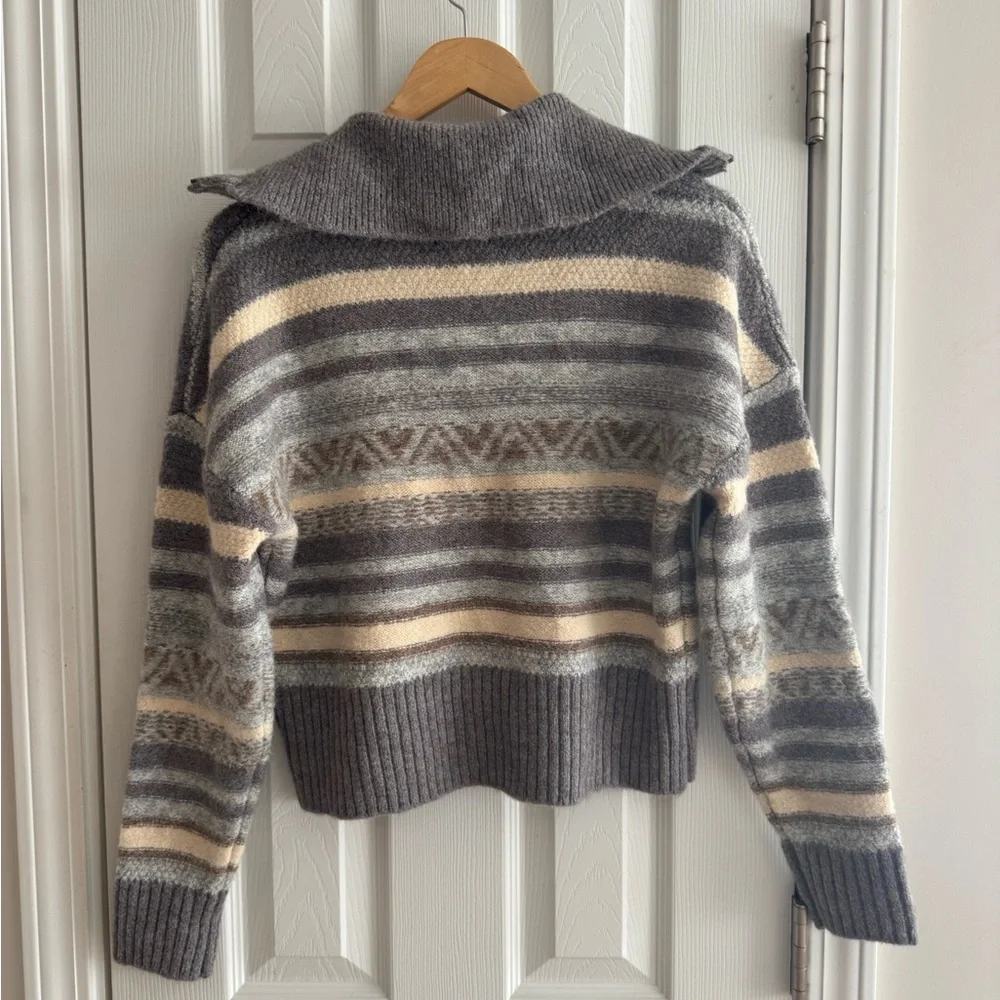 FRYE Fair Isle Striped Gray and Cream Women's Sweater - Picture 7 of 9